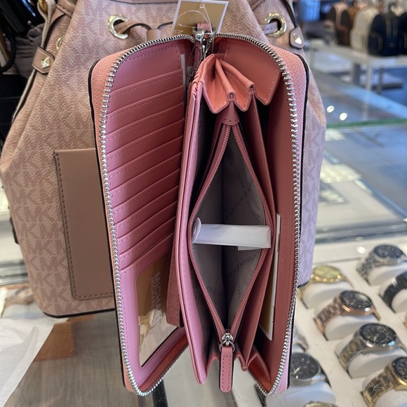 Michael Kors Large Jet Set Travel Continental Wristlet Phone Holder Case Wallet - Picture 5 of 16